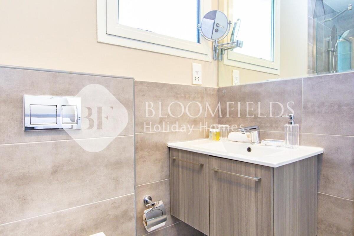 Apartment Bloomfields Deluxe 1br With Balcony Leonardo