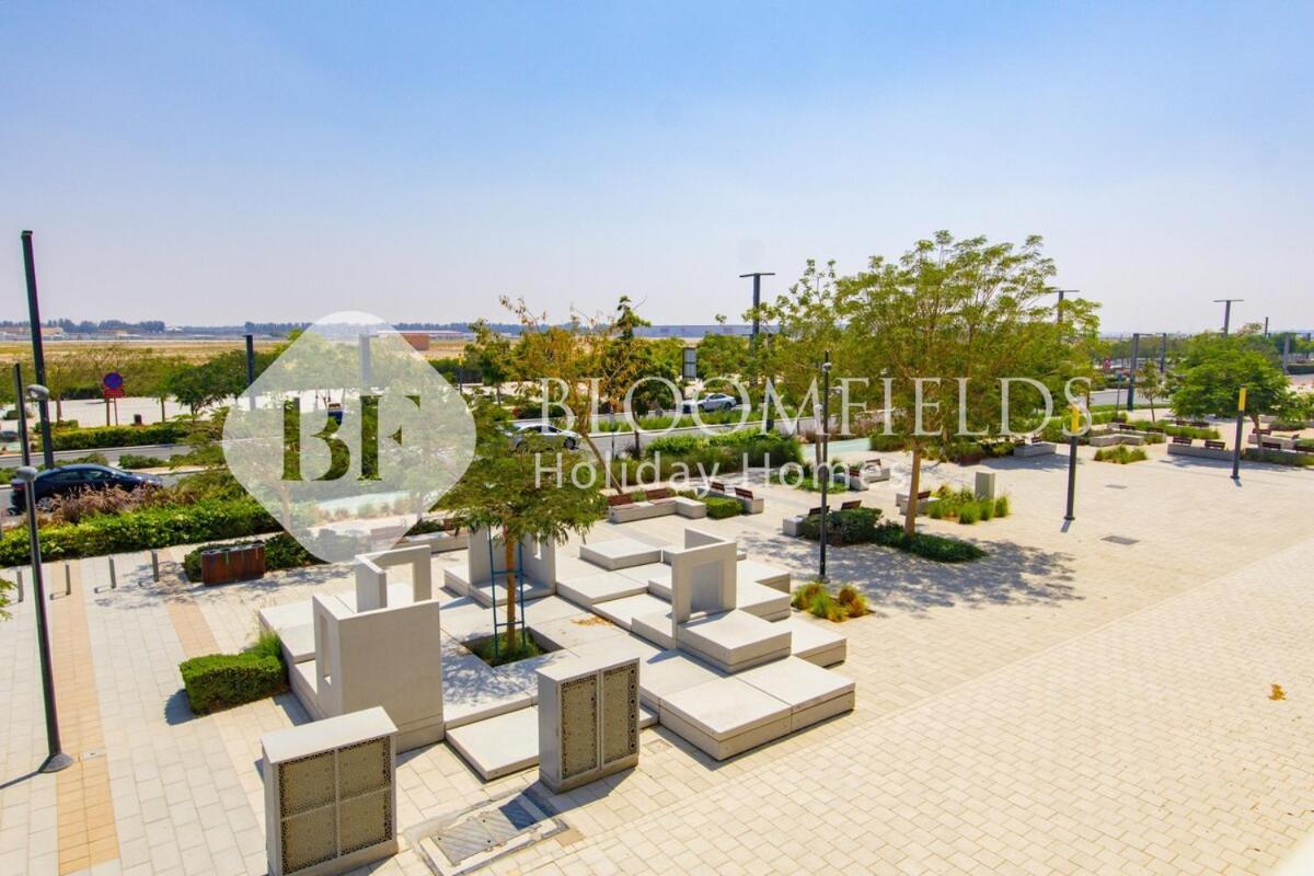 Apartment Bloomfields Deluxe 1br With Balcony Leonardo Abu Dhabi